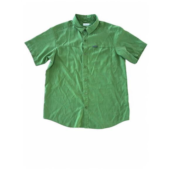 Columbia Men's Green Short Sleeve Button Up Shirt Size L Outdoor Hiking Fishing - Picture 1 of 7